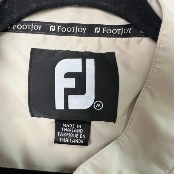 FootJoy Quarter Snap Golf Jacket Beige Men’s Size Medium Henley Pullover Pockets - Picture 4 of 9